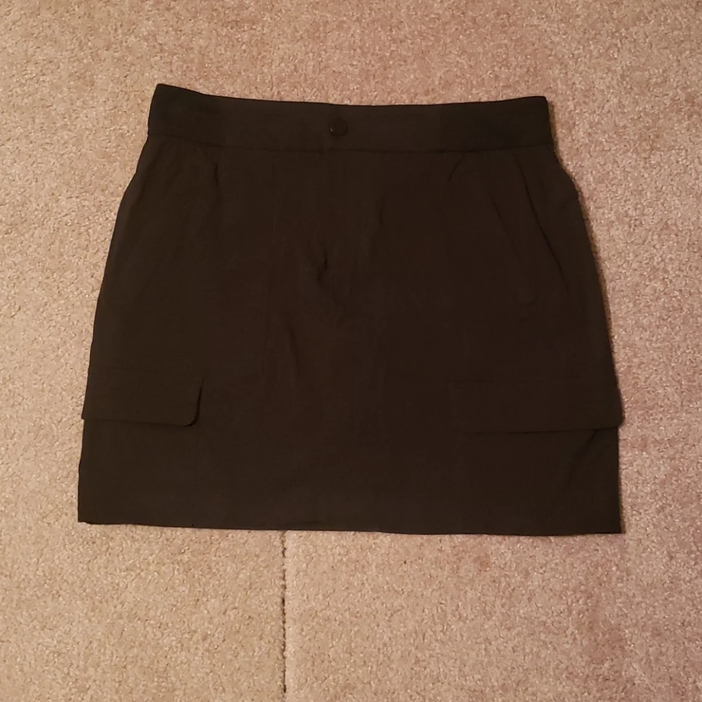 Athleta Women's Black Skirt